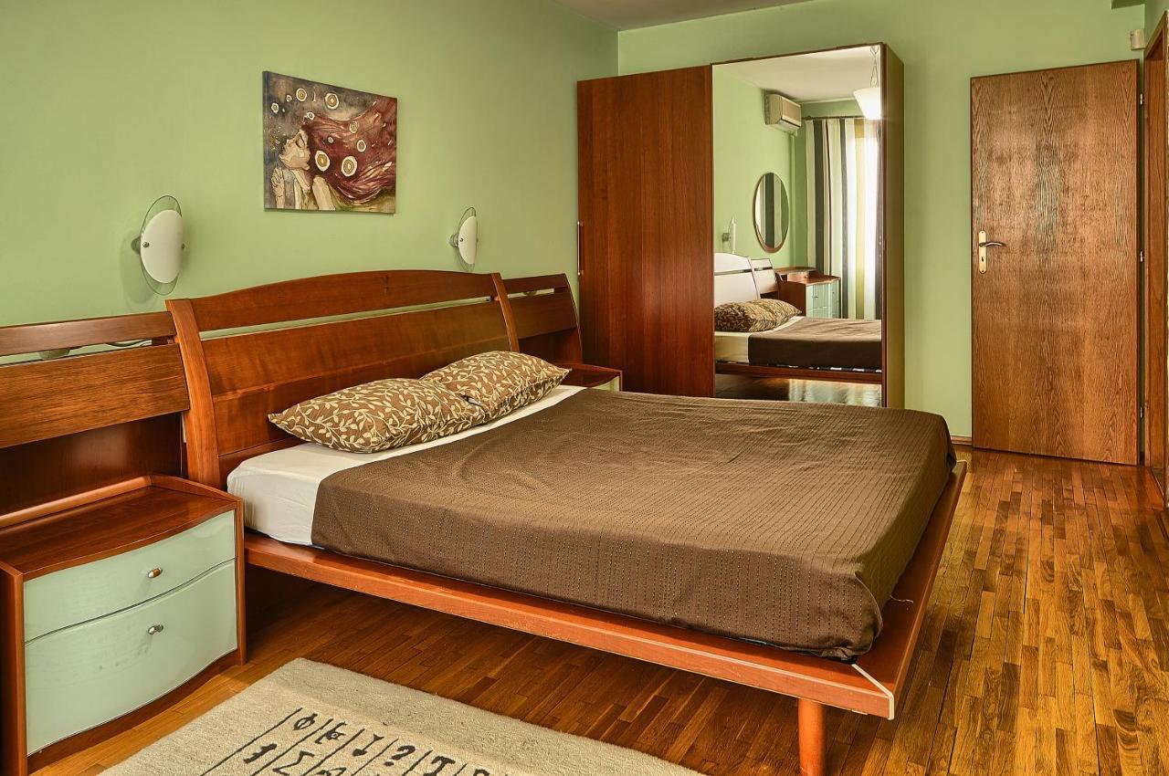 Baratero City II Apartments София Екстериор снимка